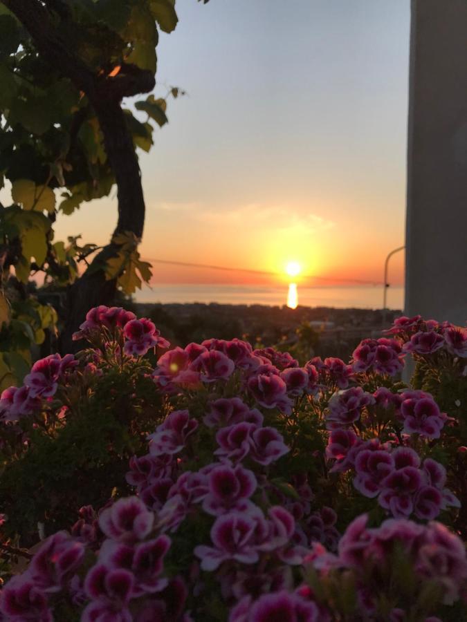 B&B Il Tramonto Capo d'Orlando Ngoại thất bức ảnh