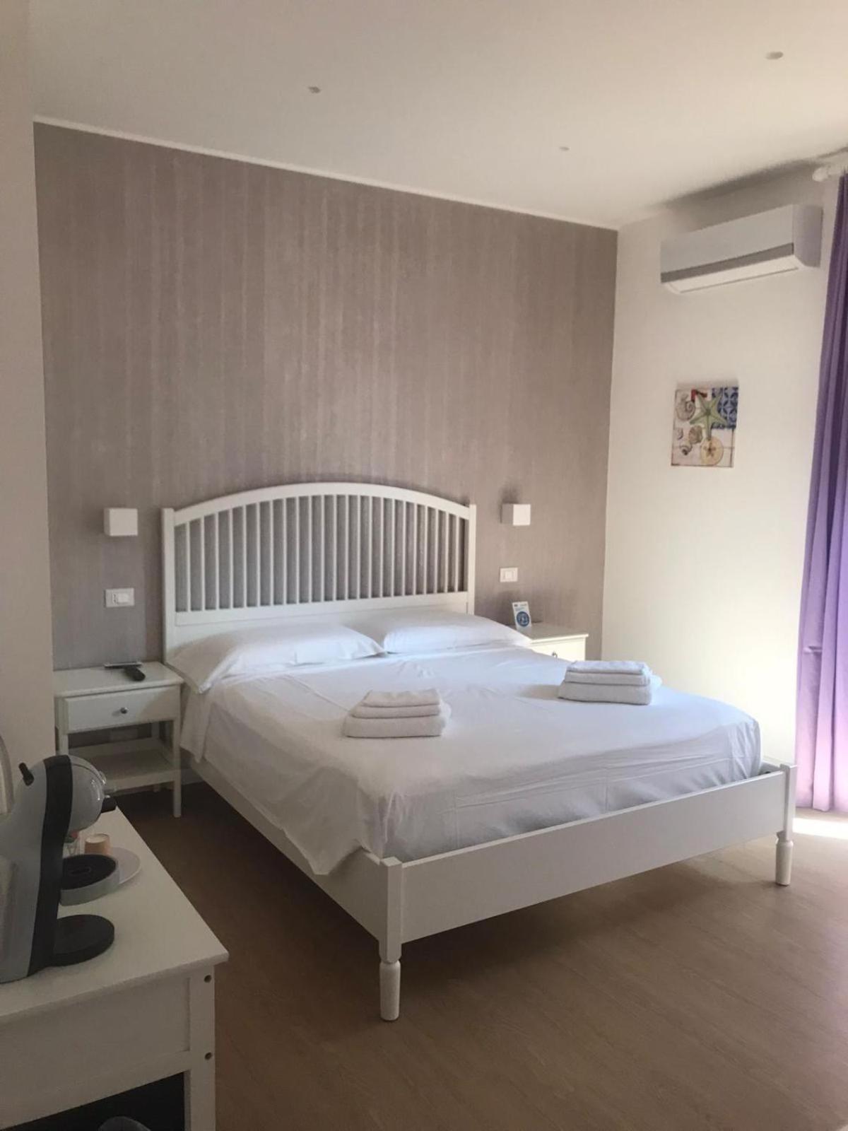 B&B Il Tramonto Capo d'Orlando Ngoại thất bức ảnh